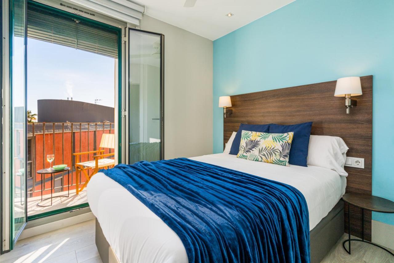 Kronos On The Beach Suite 3 Барселона Экстерьер фото
